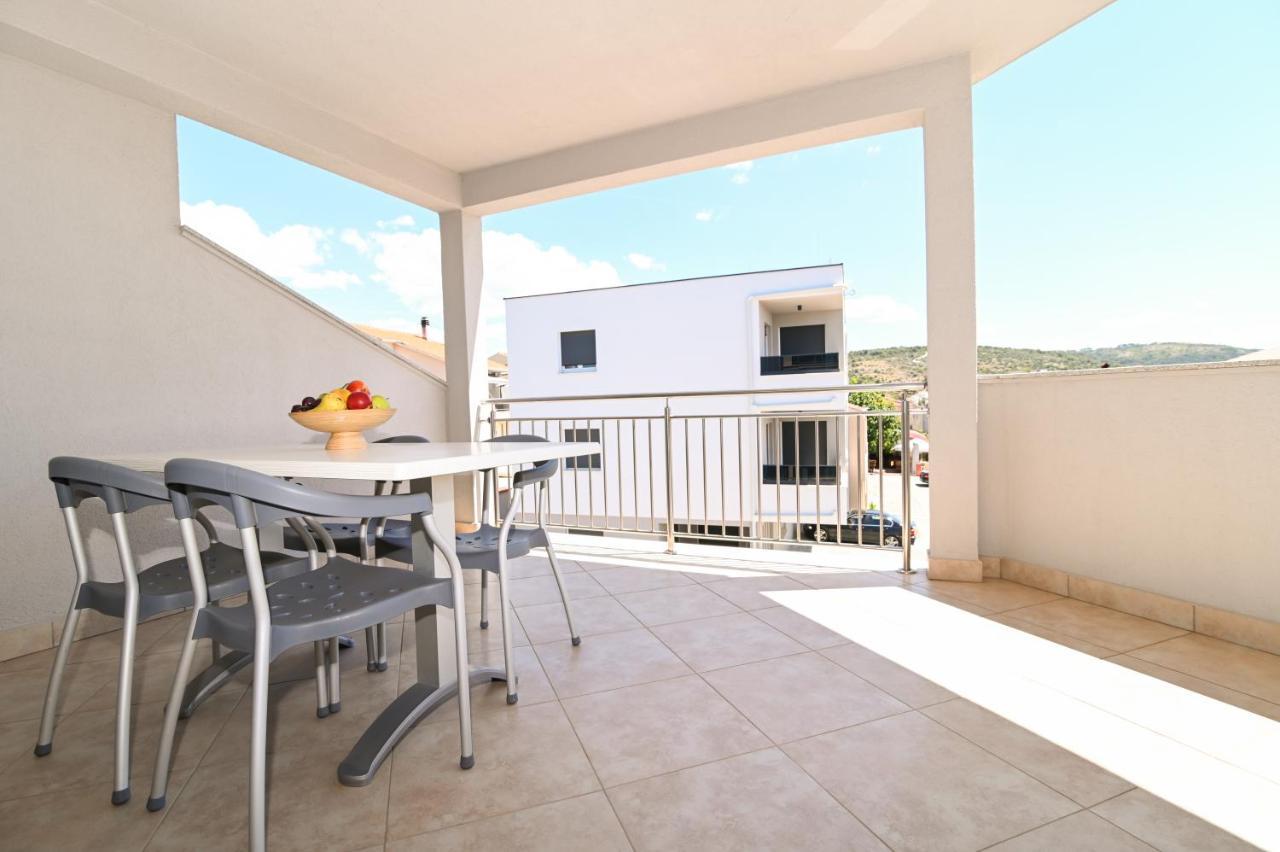 Apartmani Adria Trogir Luaran gambar