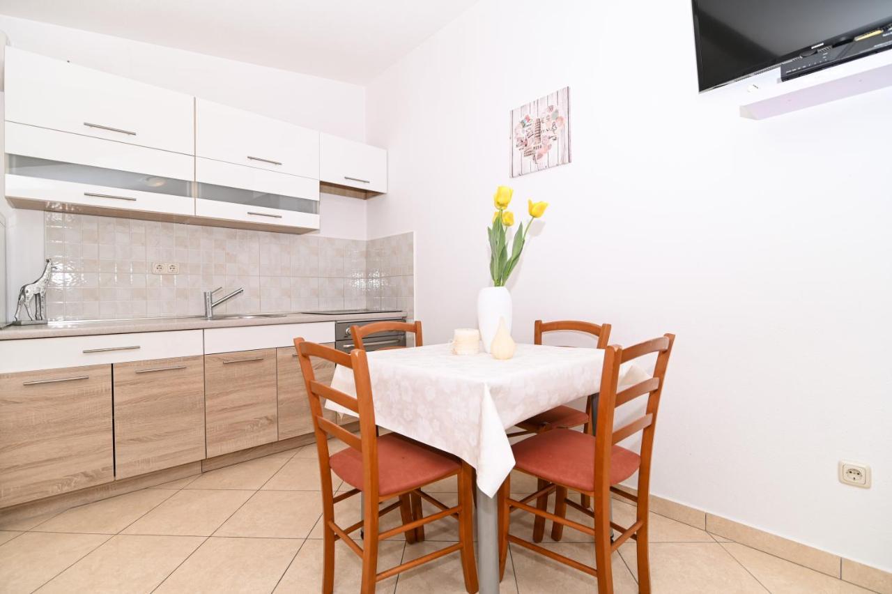 Apartmani Adria Trogir Luaran gambar