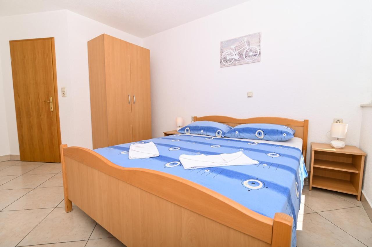 Apartmani Adria Trogir Luaran gambar
