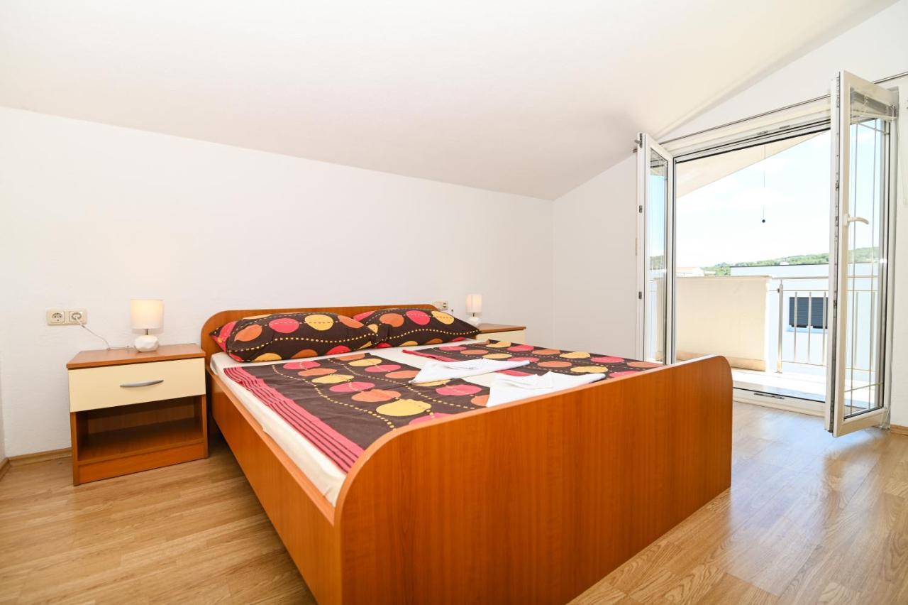Apartmani Adria Trogir Luaran gambar