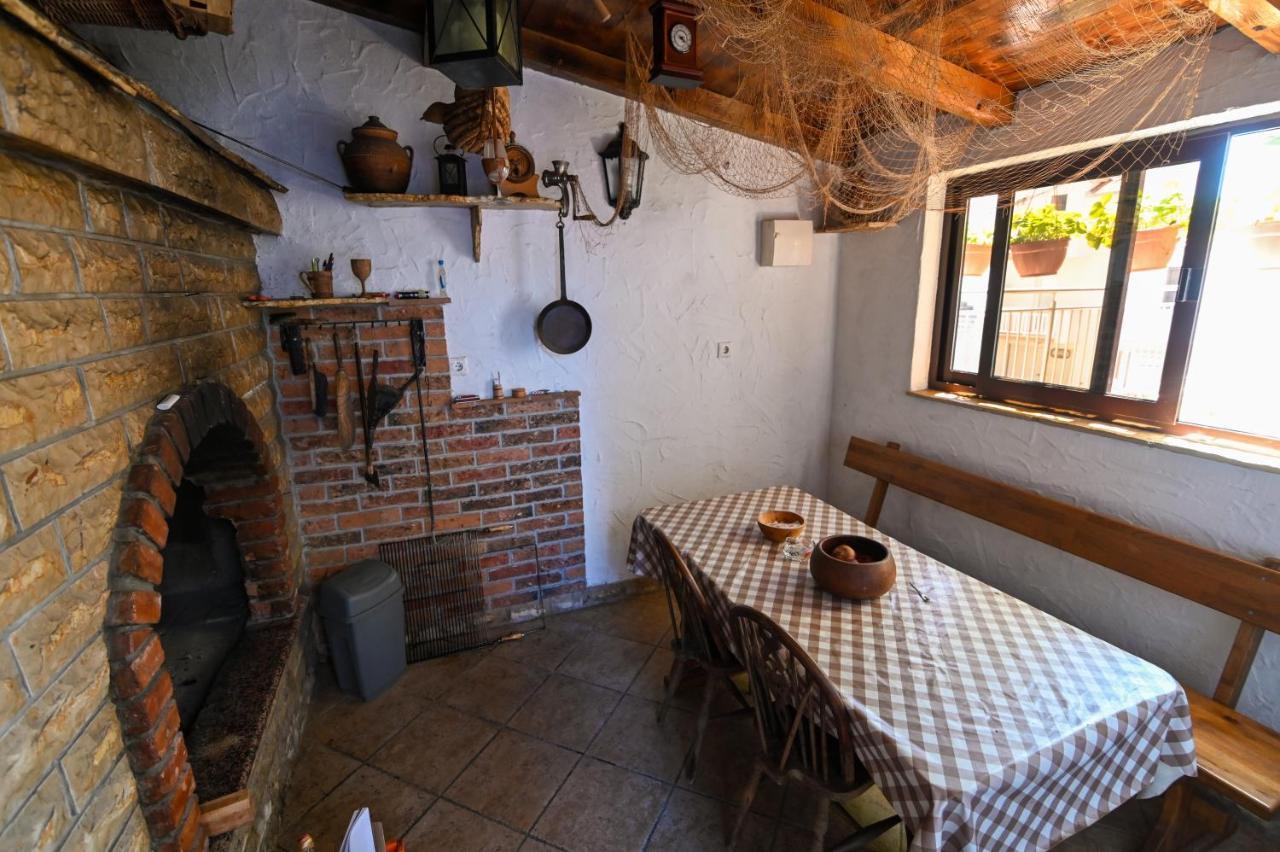 Apartmani Adria Trogir Luaran gambar